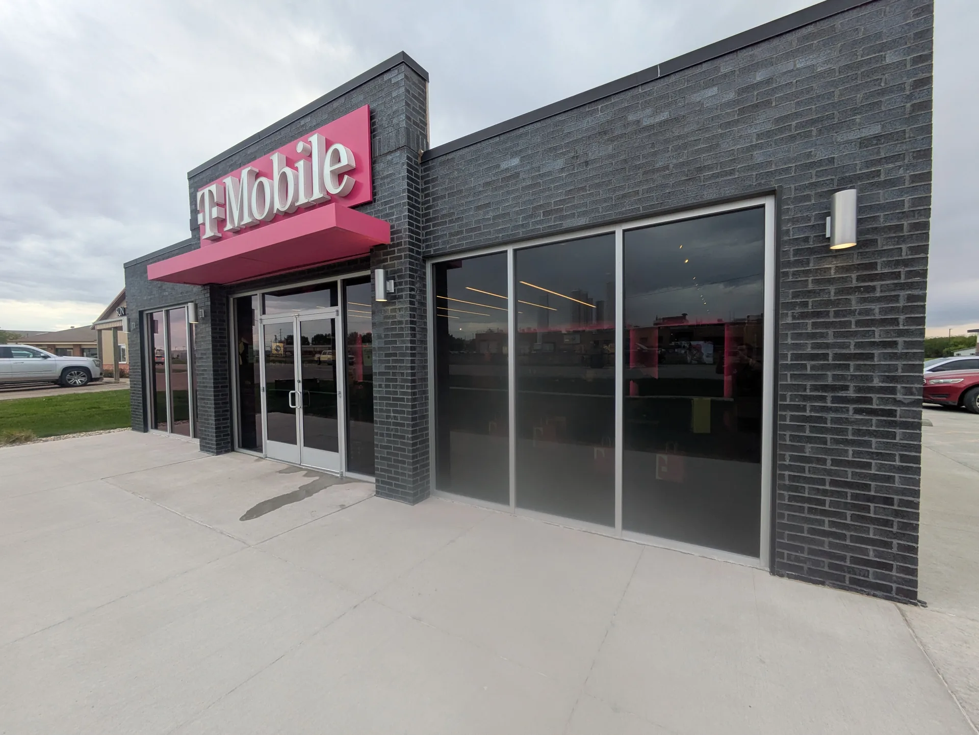 Le Mars storefront with N1040 exterior heat control film (exterior)